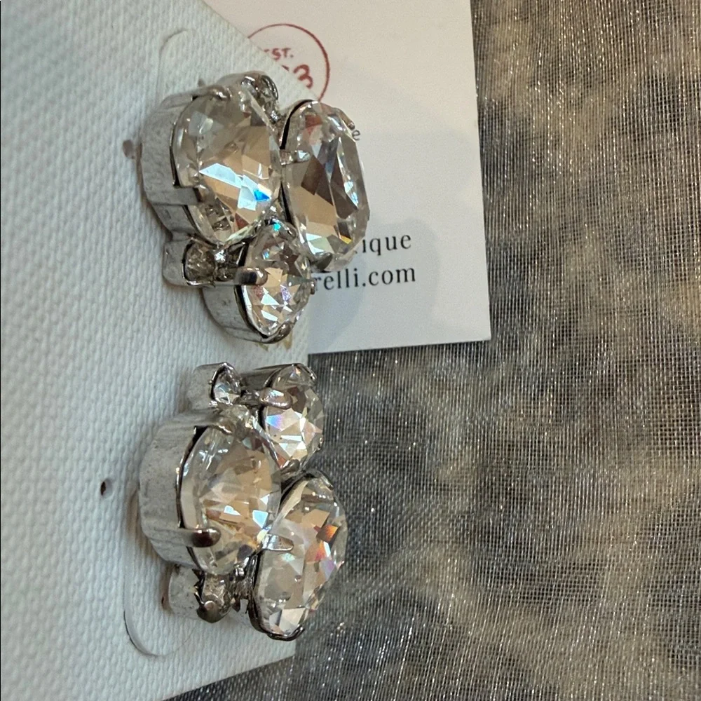 Sorrelli Crystal Statement Earrings! Beautiful and NWOT. LOOK! - Picture 8 of 9